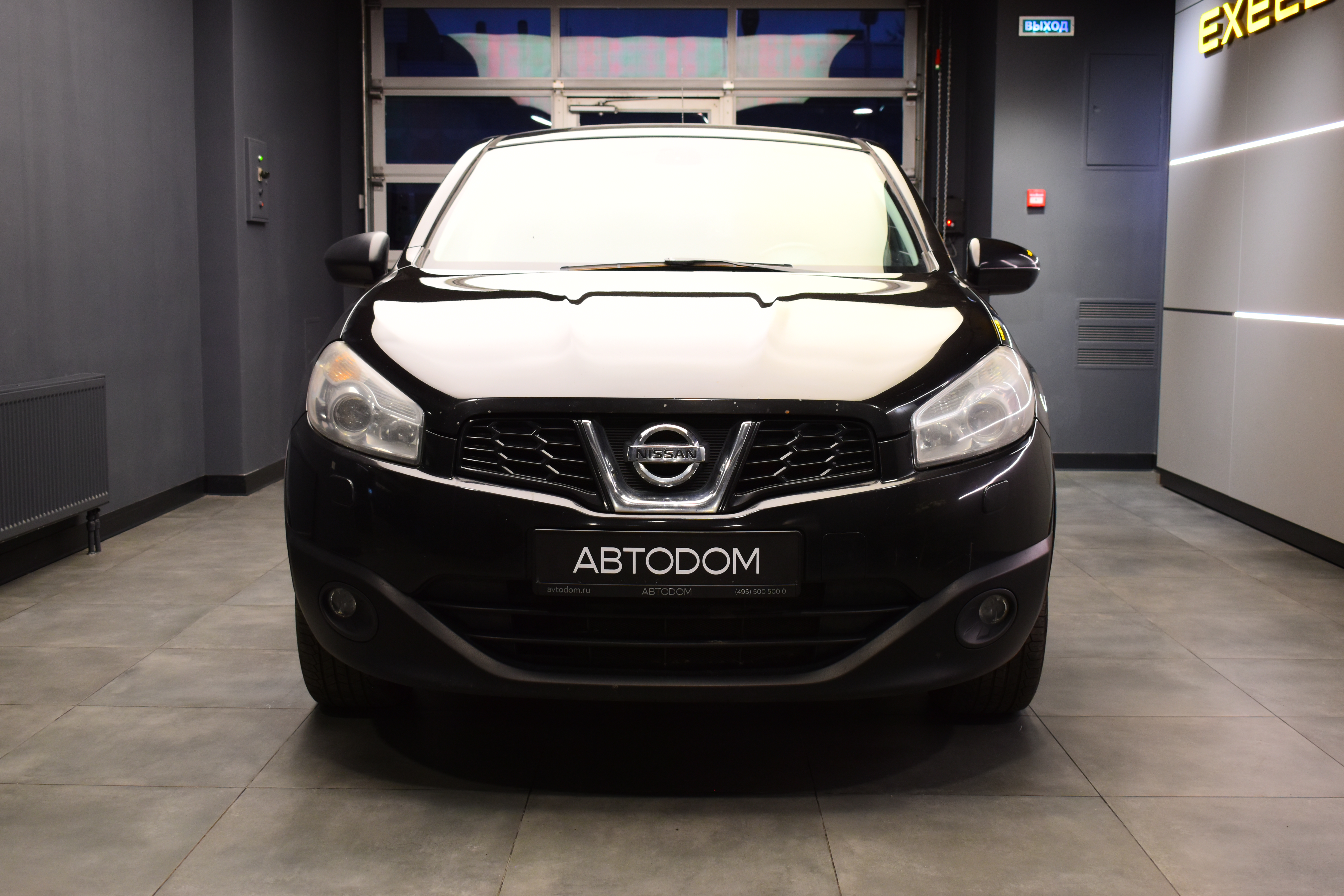 Автомобиль Nissan Qashqai I [рестайлинг] 2.0 CVT 4WD (141 л.с.) SE+ Чёрный 2012 с пробегом 207 300 км