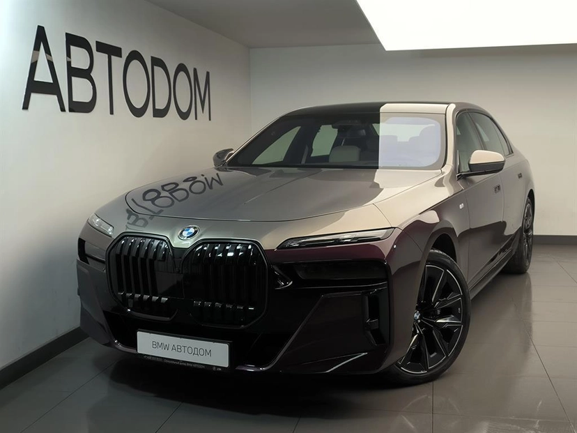 Автомобиль BMW 7 серии VII поколение (G70) 4.4 AT 4WD (544 л.с.) 760Li xDrive Фиолетовый 2025