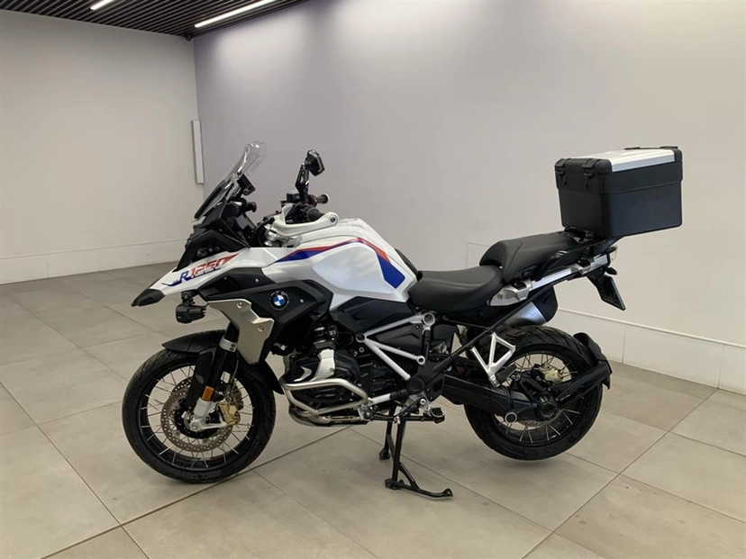 Мотоцикл BMW Motorrad R 1250 GS I поколение R 1250 GS Base Белый 2021 с пробегом 8 754 км