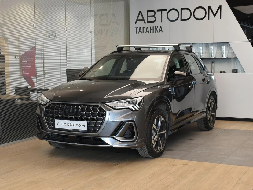 Автомобиль Audi Q3 II поколение (F3) 2.0 AMT 4WD (220 л.с.) Fashionable dynamic Серый 2024 с пробегом 16 474 км