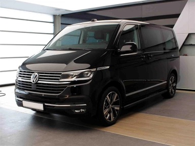 Автомобиль Volkswagen Multivan V поколение (T7) 2.0d AMT (150 л.с.) Base Черный 2022