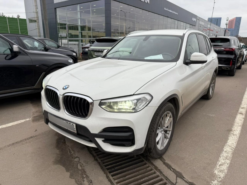 Автомобиль BMW X3 III поколение (G01) 2.0 AT 4WD (184 л.с.) Urban Белый 2019 с пробегом 110 376 км