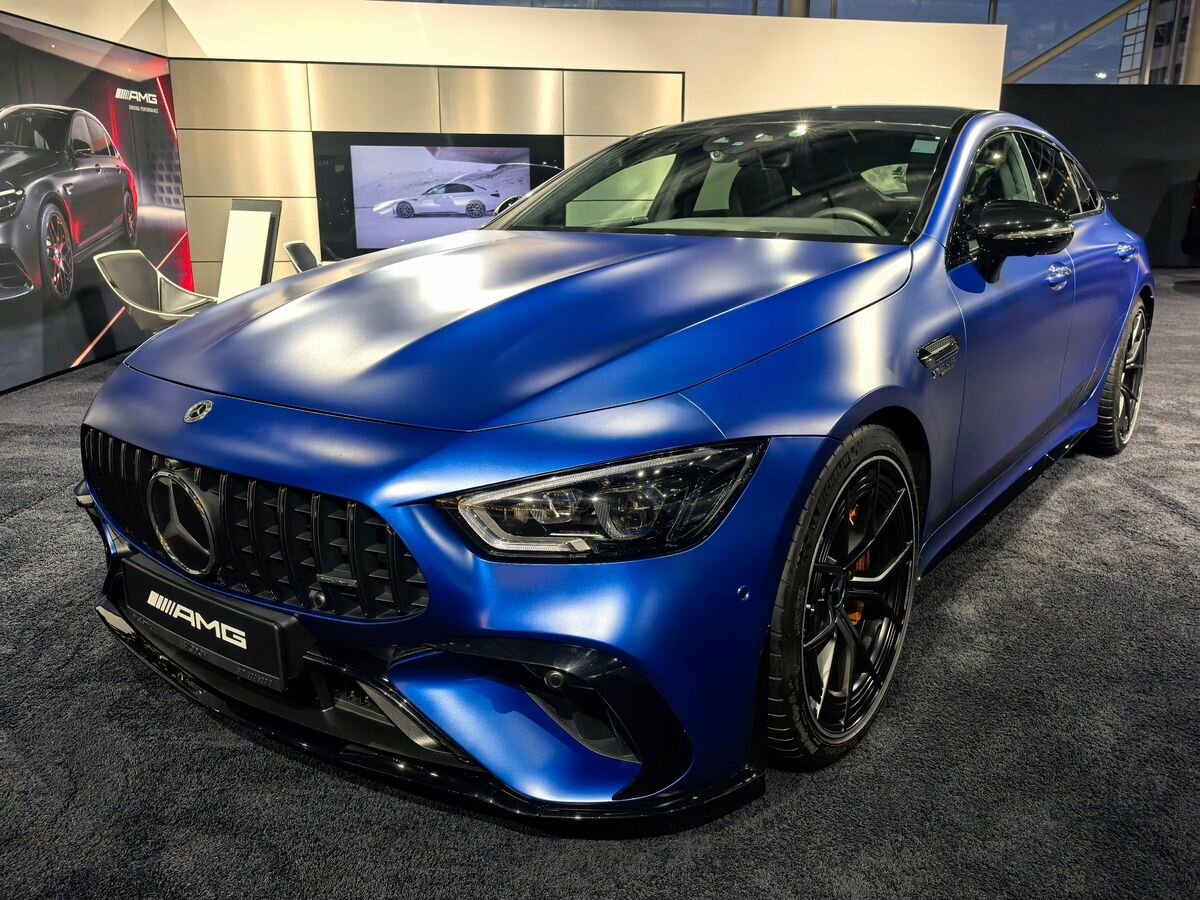 Автомобиль Mercedes-Benz AMG GT I (C190) [рестайлинг] 63 S 4.0hyb AMT 4Matic (843 л.с.) E Performance Синий 2023 с пробегом 5 700 км