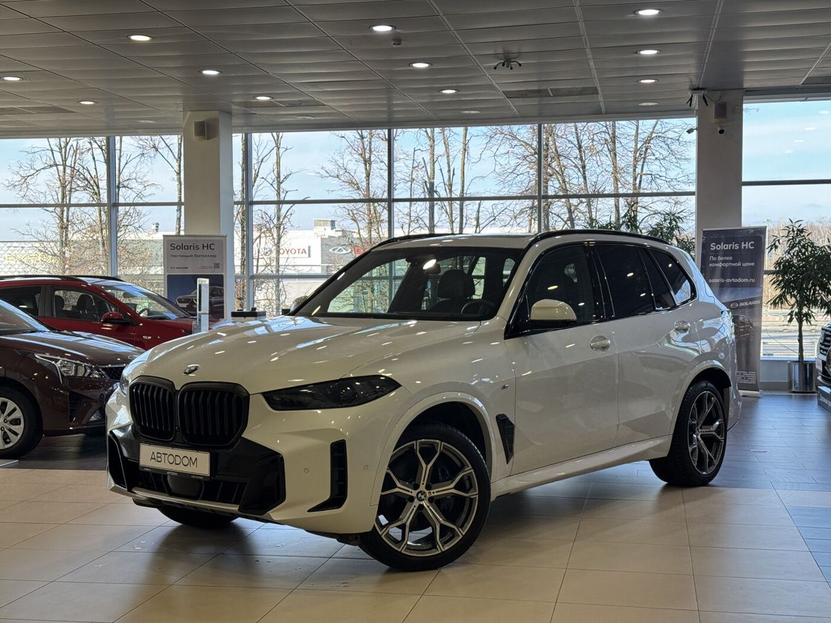 Автомобиль BMW X5 IV (G05) [рестайлинг] 3.0d AT 4WD (298 л.с.) Base Белый 2023 с пробегом 22 100 км