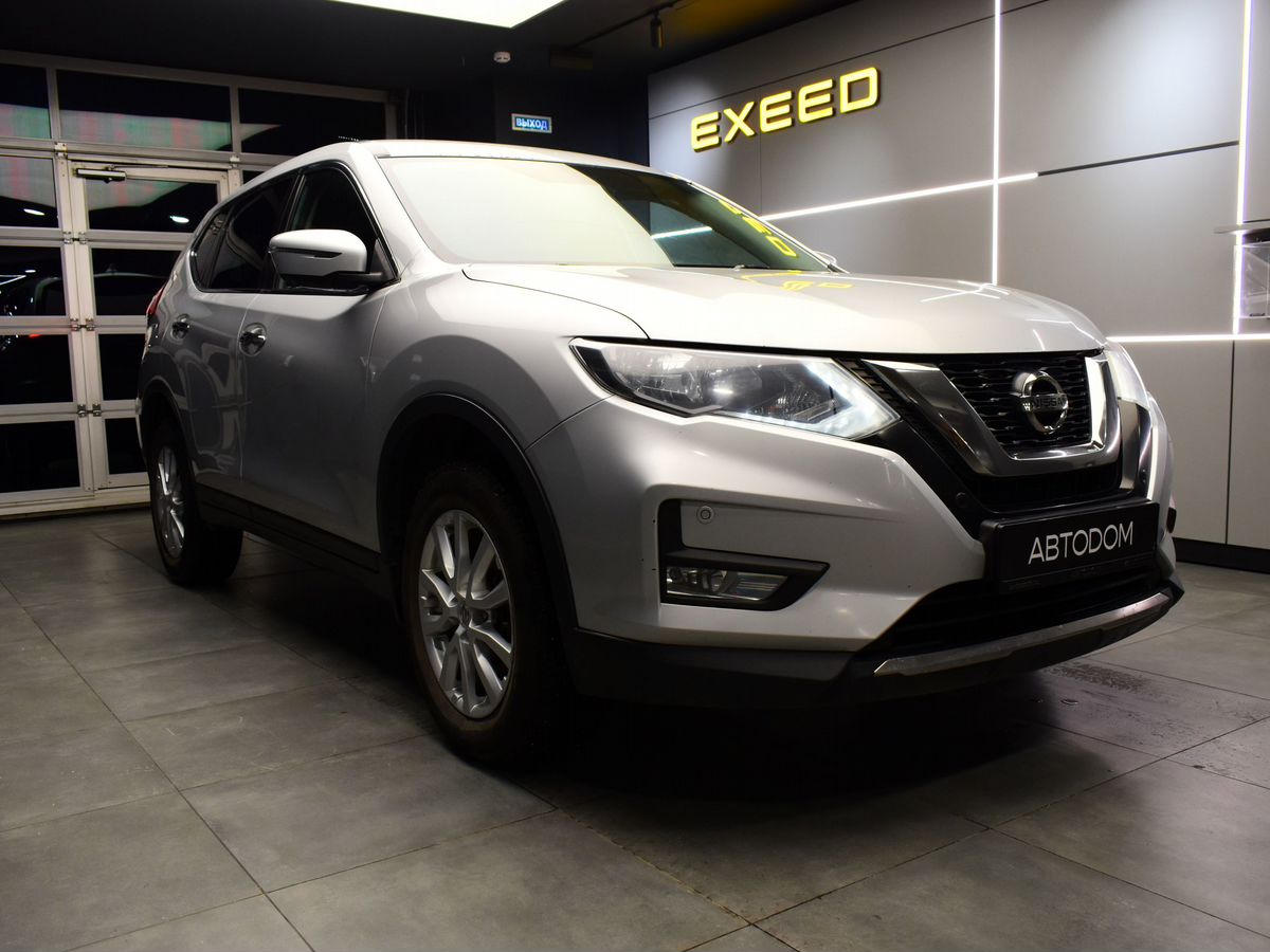 Автомобиль Nissan X-Trail III (T32) [рестайлинг] 2.0 CVT 4WD (144 л.с.) SE (2018-2020) Серебристый 2019 с пробегом 174 088 км