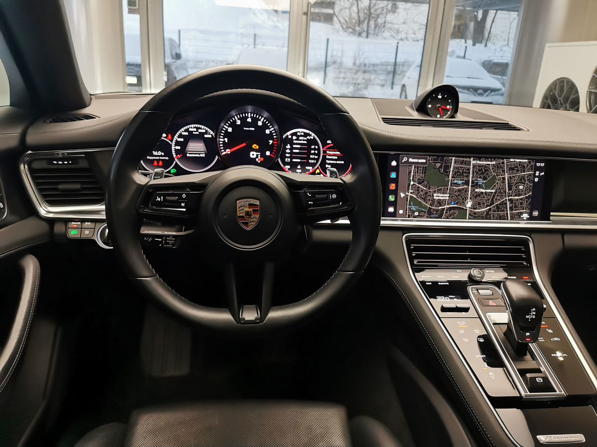 Автомобиль Porsche Panamera II [рестайлинг] 4 2.9 AMT 4WD (330 л.с.) Platinum Edition Зелёный 2022 с пробегом 64 401 км