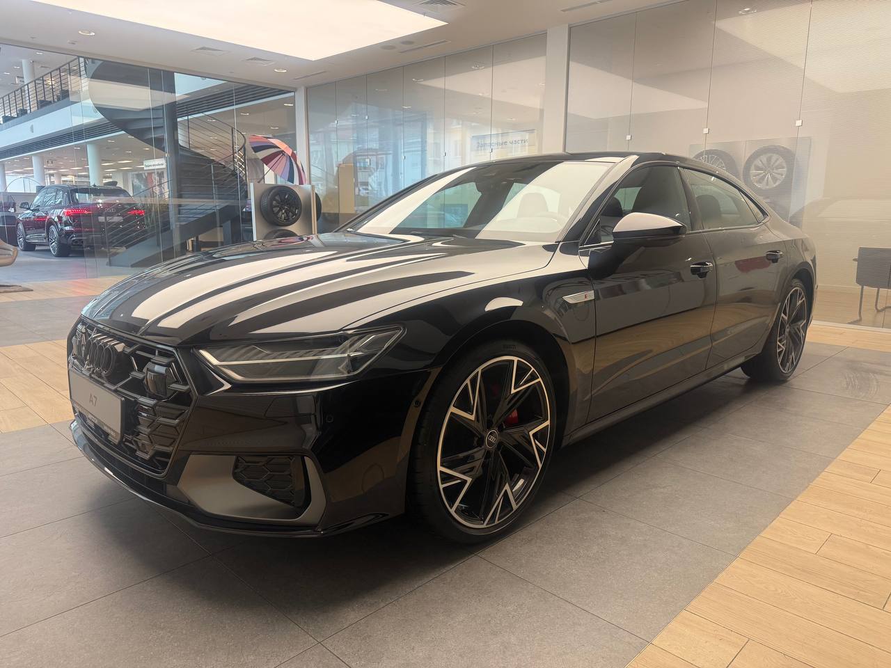 Audi A7 II поколение (4K) 2.0 AMT 4WD (245 л.с.) Base Чёрный 2026 