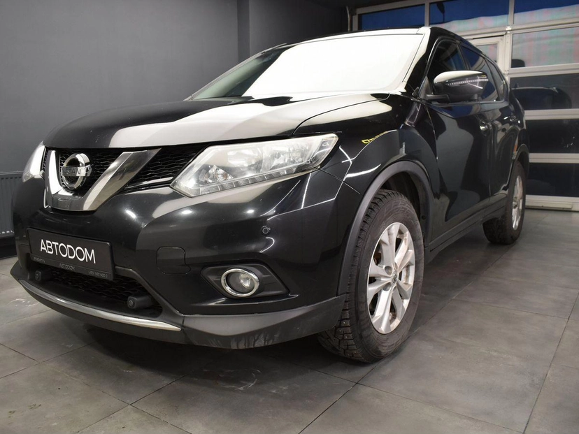 Автомобиль Nissan X-Trail III поколение (T32) 2.0 CVT 4WD (144 л.с.) Base Чёрный 2018 с пробегом 125 061 км