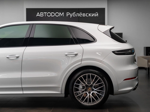 главное изображение транспортного средства