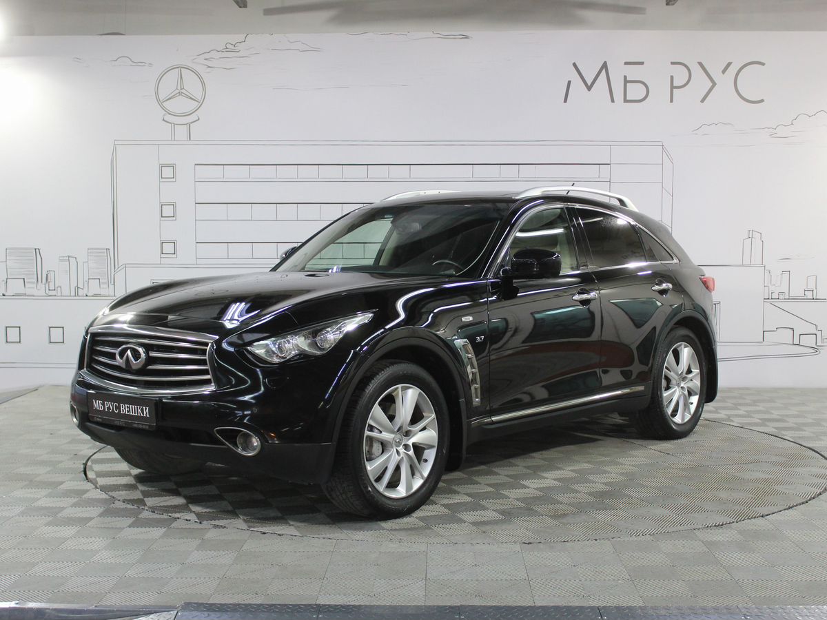 Infiniti QX70 I поколение (S51) 3.7 AT 4WD (333 л.с.) Sport + NAVI Чёрный 2016 с пробегом 160 000 км