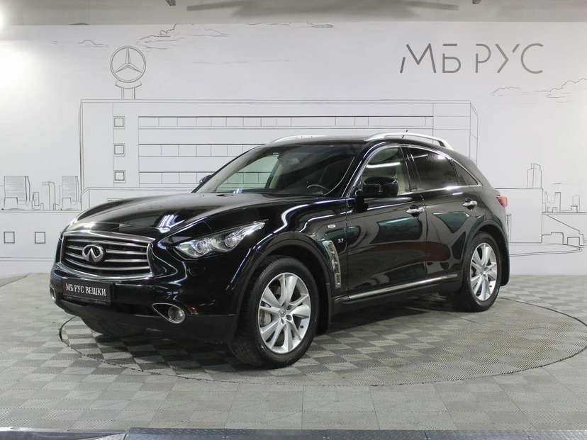 Infiniti QX70 I поколение (S51) 3.7 AT 4WD (333 л.с.) Sport + NAVI Чёрный 2016 с пробегом 160 000 км