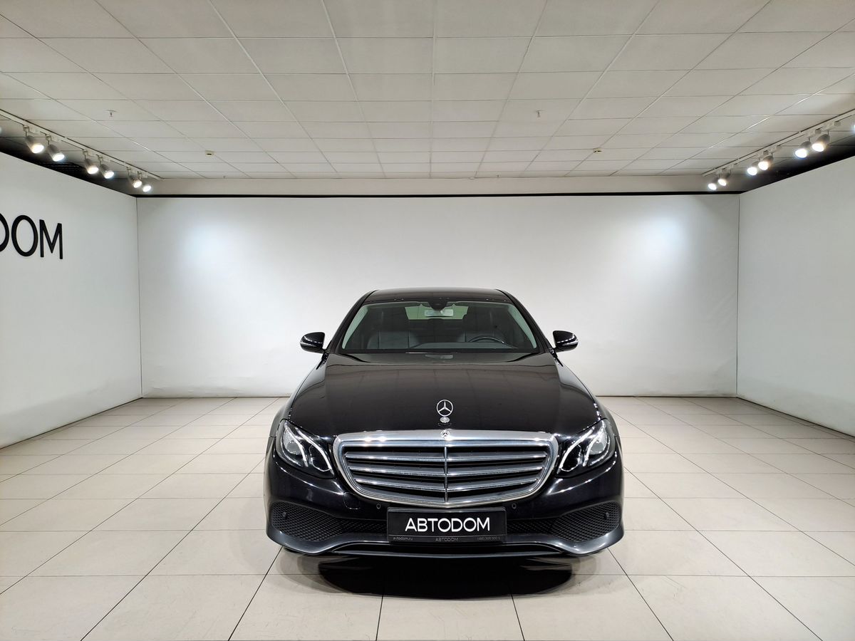 Автомобиль Mercedes-Benz E-Класс V поколение (W213/S213/C238) 200 2.0 AT (184 л.с.) Business Чёрный 2018 с пробегом 247 053 км
