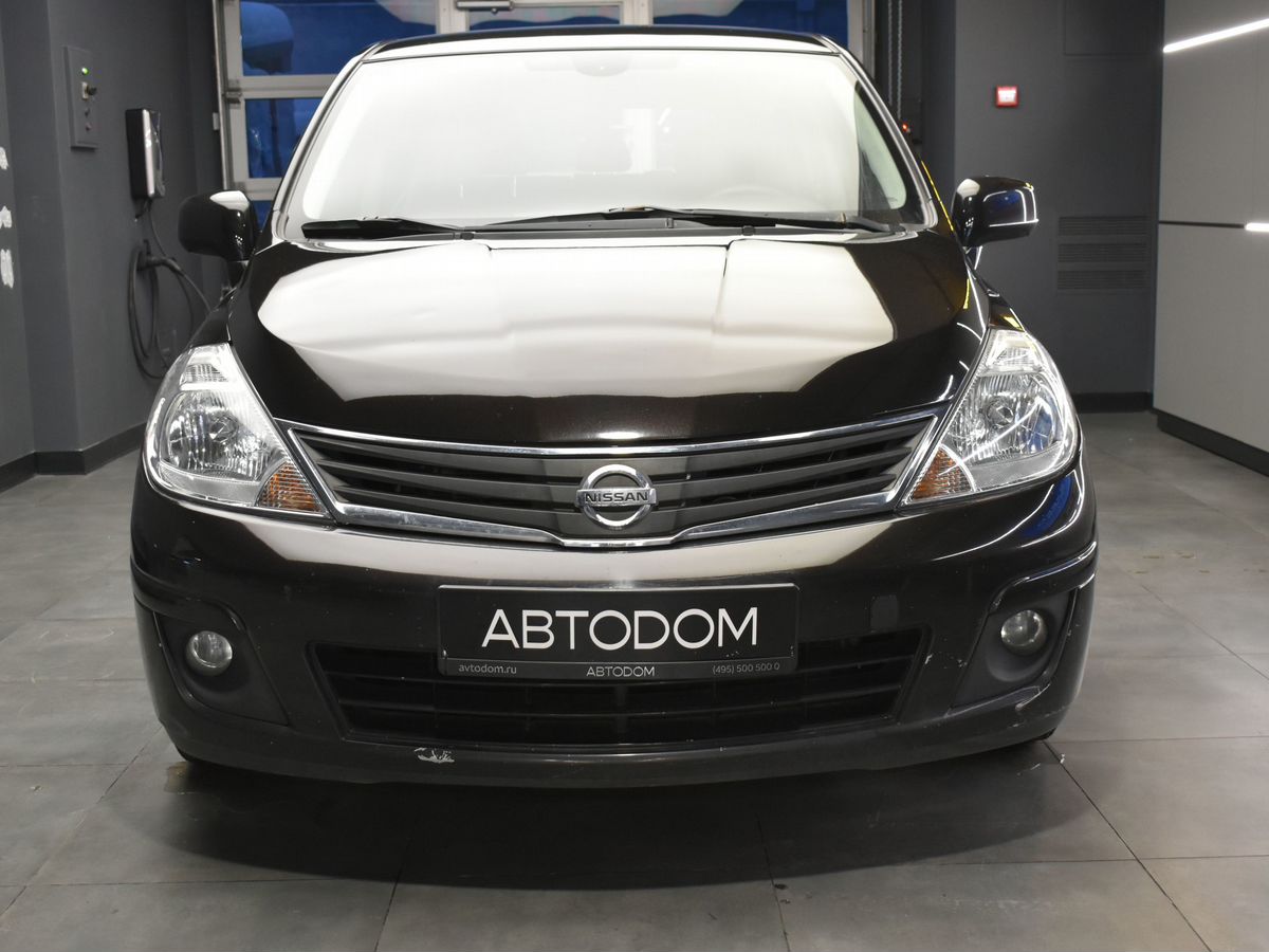 Автомобиль Nissan Tiida I (C11) [рестайлинг] 1.6 AT (110 л.с.) Tekna Чёрный 2010 с пробегом 99 000 км