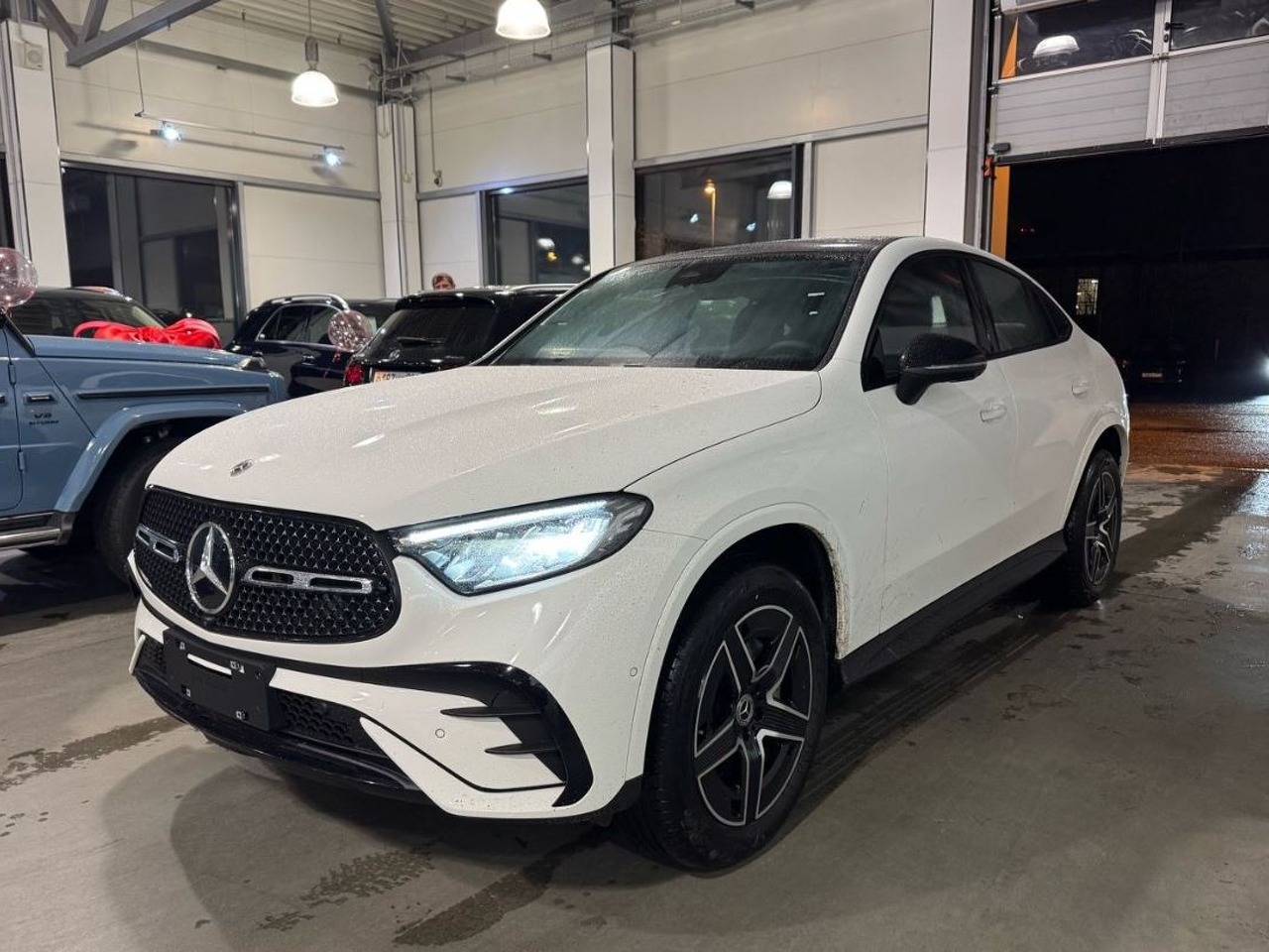 Автомобиль Mercedes-Benz GLC coupe II поколение (C254) 2.0 AT 4Matic (204 л.с.) Base Белый 2025 