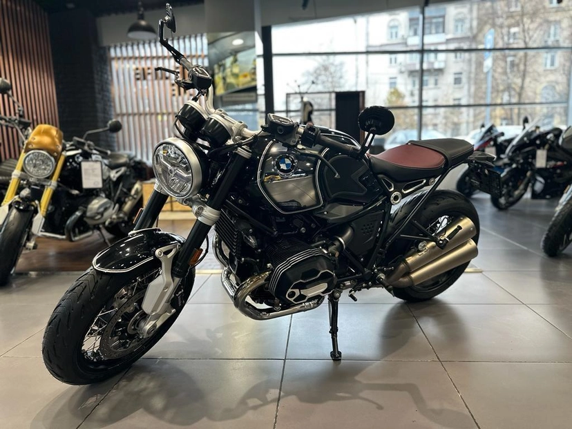 Мотоцикл BMW Motorrad R nineT II поколение R nineT Base Чёрный 2022 с пробегом 5 км