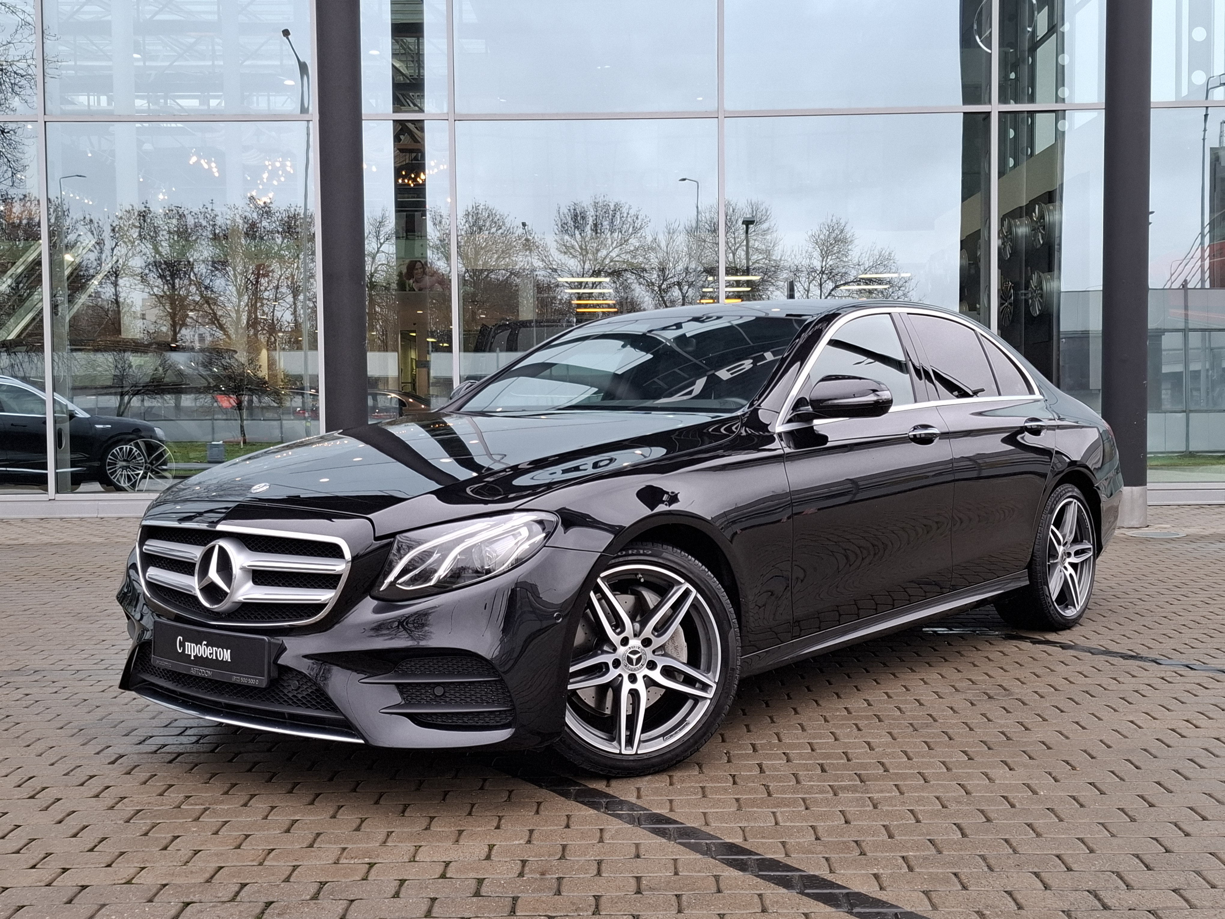 Автомобиль Mercedes-Benz E-Класс V поколение (W213/S213/C238) 200 2.0 AT (197 л.с.) Sport Plus Чёрный 2020 с пробегом 61 069 км