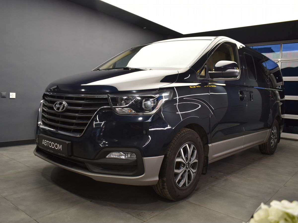 Hyundai H-1 II [2-й рестайлинг] 2.5d AT (170 л.с.) Business Синий 2019 с пробегом 114 688 км