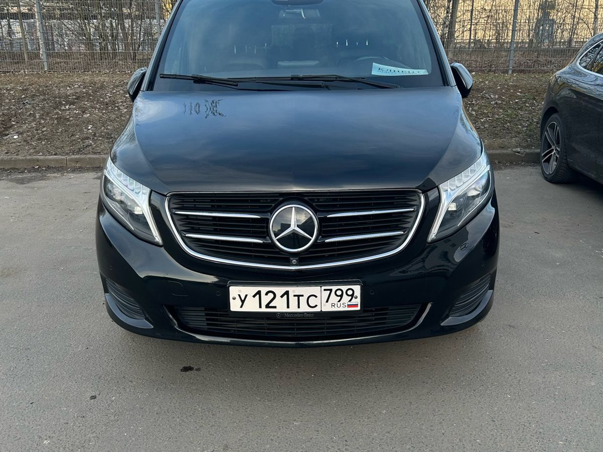 Автомобиль Mercedes-Benz V-Класс II поколение (W447) 250 2.1d AT 4Matic Long (190 л.с.) Base Чёрный 2018 с пробегом 150 000 км
