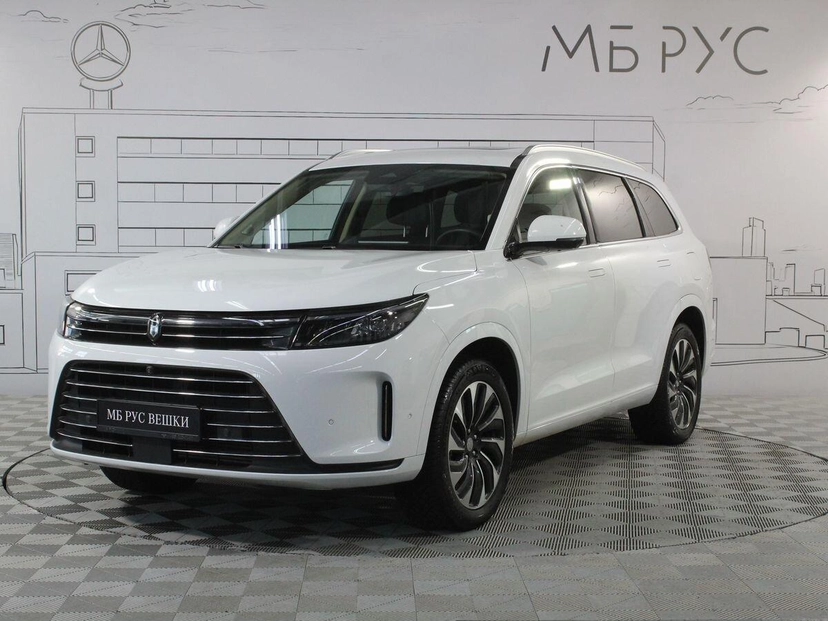 Автомобиль AITO M7 I поколение 1.5hyb AT 4WD (449 л.с.) Luxury Белый 2023 с пробегом 39 503 км