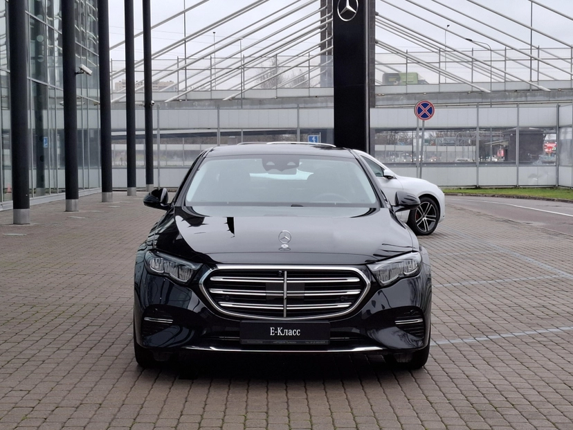 Автомобиль Mercedes-Benz E-Класс VI поколение (W214/S214) 2.0d AT 4Matic (197 л.с.) Base Чёрный 2024