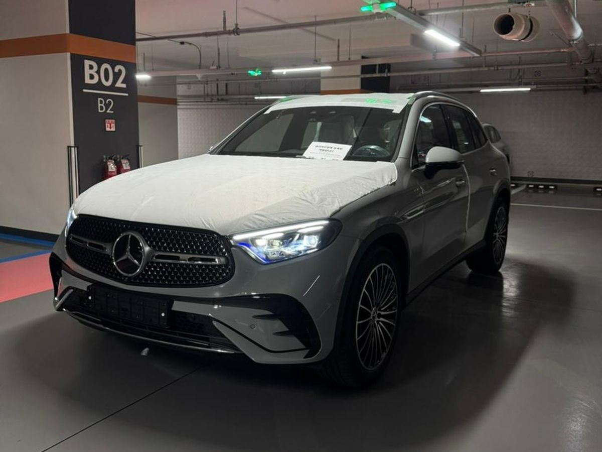 Автомобиль Mercedes-Benz GLC II поколение (X254) 2.0 AT 4Matic (258 л.с.) Base Серый 2025 