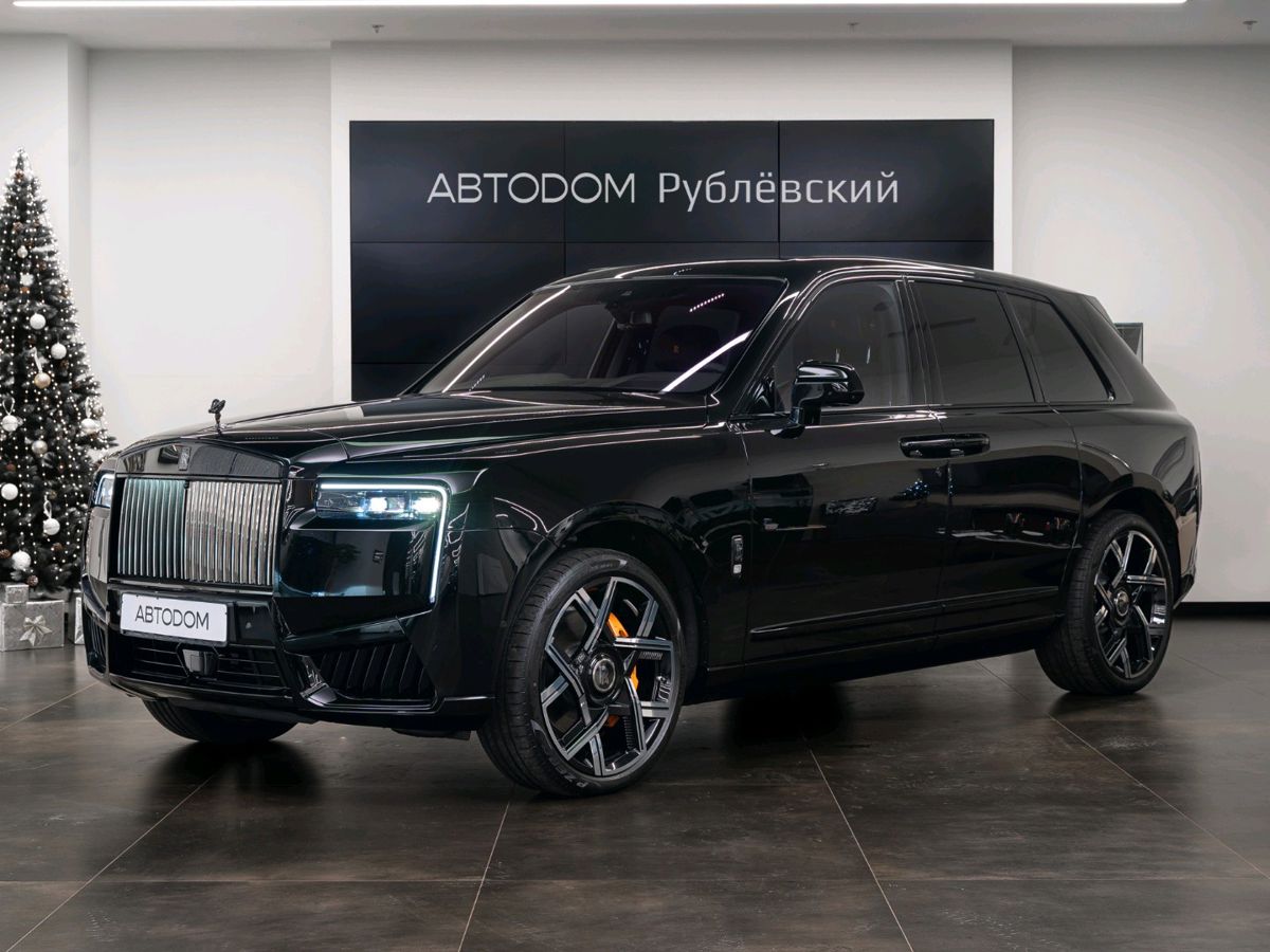 Автомобиль Rolls-Royce Cullinan I [рестайлинг] 6.8 AT 4WD (600 л.с.) Individual Чёрный 2025 с пробегом 30 км