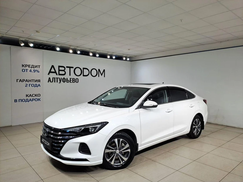 Автомобиль Changan Eado Plus I поколение 1.4 AMT (155 л.с.) Tech Белый 2023 с пробегом 21 544 км