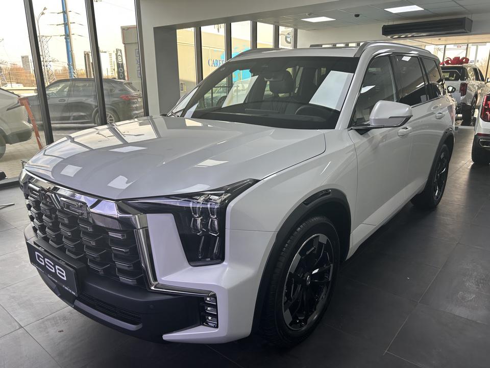 Автомобиль GAC GS8 II поколение 2.0 AT 4WD (231 л.с.) GX Traveller Белый 2025 