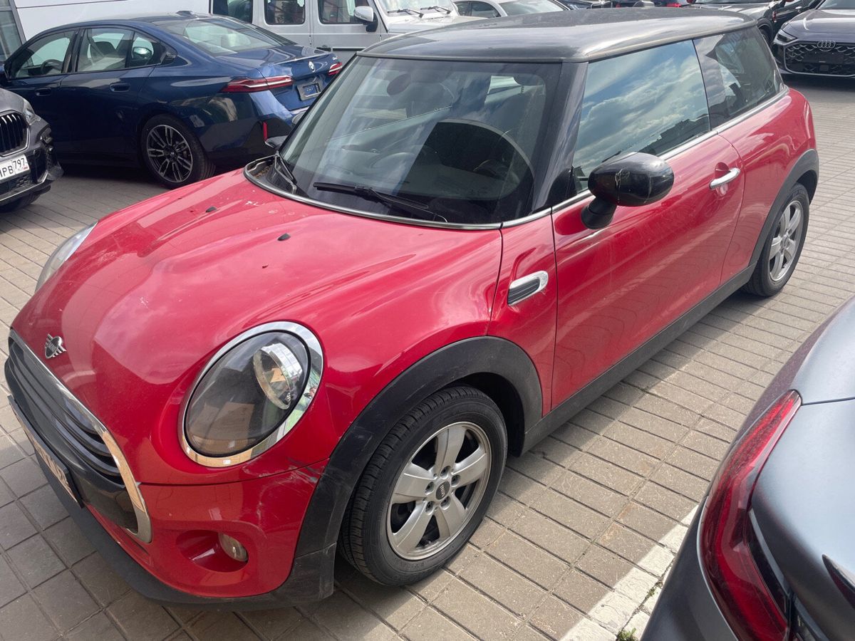 MINI Hatch III (F55/F56) [рестайлинг] Cooper 1.5 AMT (136 л.с.) Cooper Серый 2019 с пробегом 46 360 км