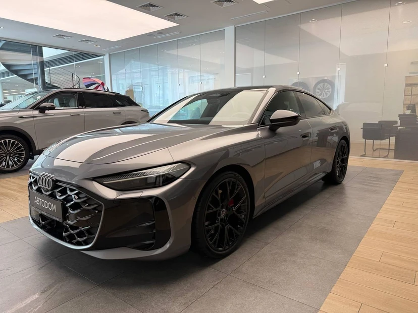 Audi A5 III поколение (B10) 2.0 AMT 4WD (204 л.с.) Base Серый 2025
