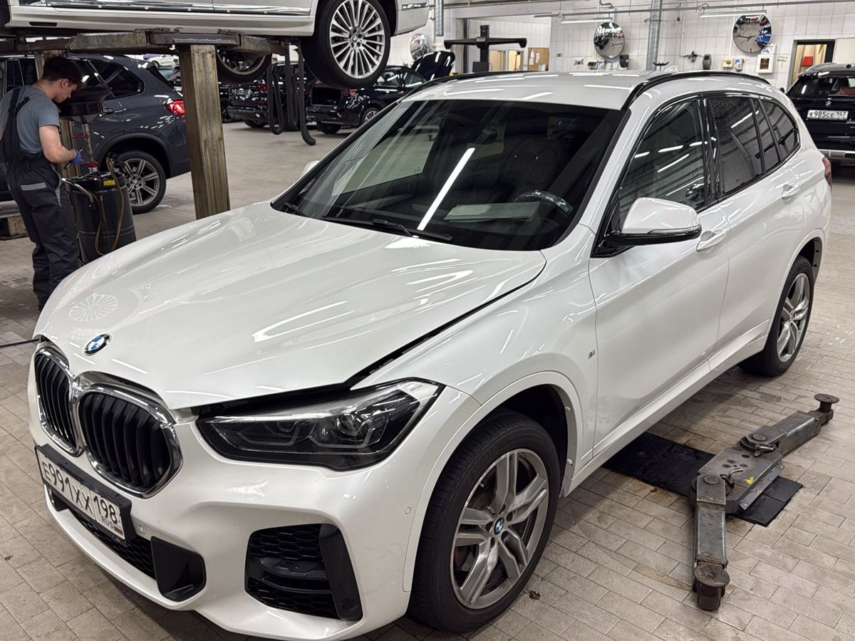BMW X1 II (F48) [рестайлинг] 2.0 AT 4WD (192 л.с.) M Sport Белый 2020 с пробегом 58 905 км