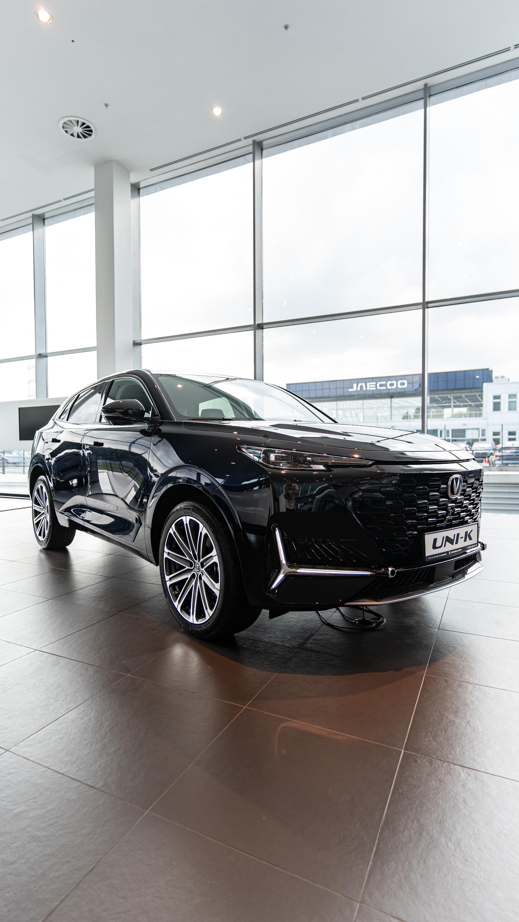 Автомобиль Changan UNI-K I поколение 2.0 AT 4WD (226 л.с.) Tech Чёрный 2024 