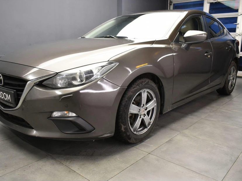 Автомобиль Mazda 3 III поколение (BM) 1.5 AT (120 л.с.) Active+ Коричневый 2015 с пробегом 131 971 км