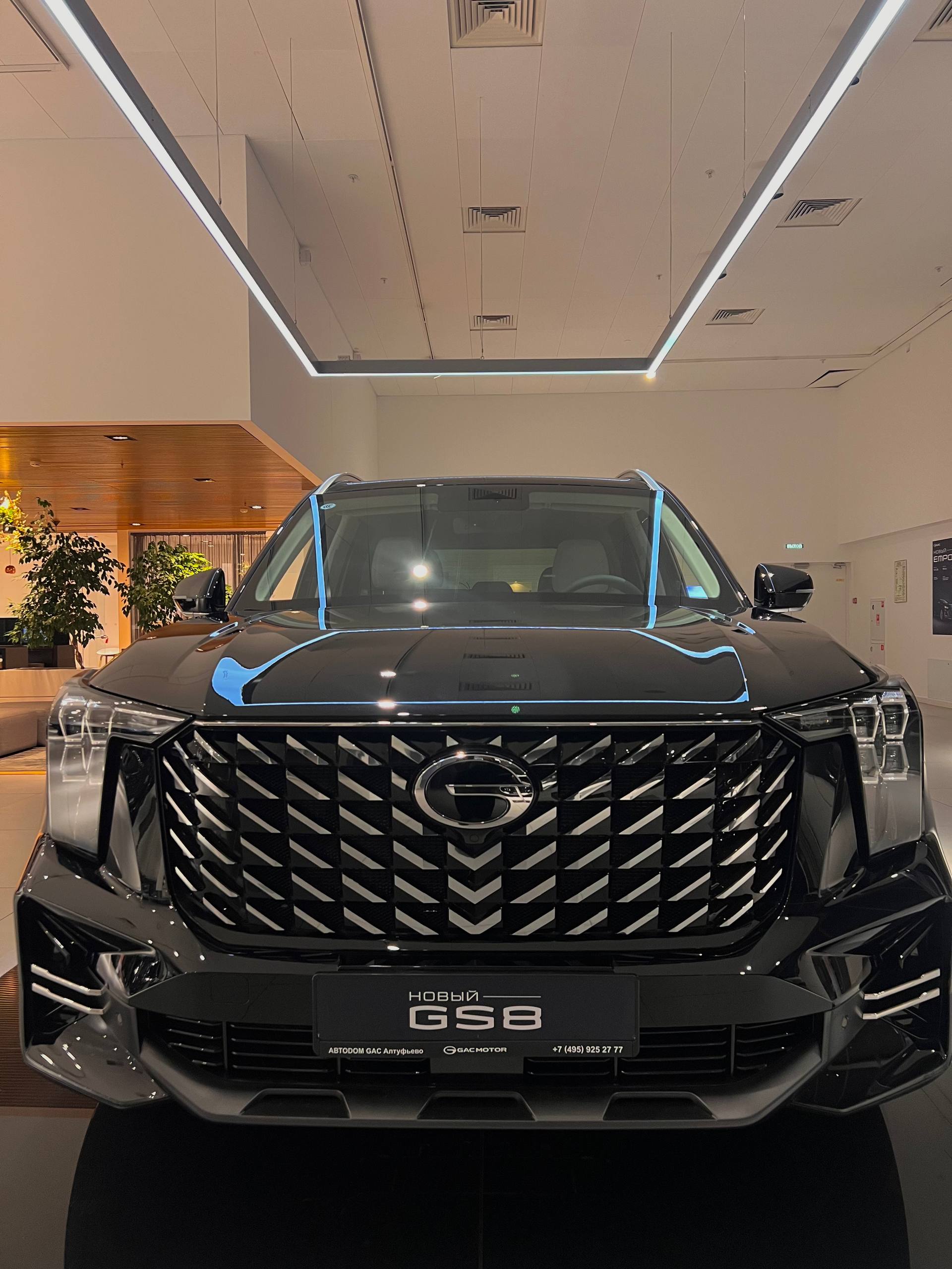 Автомобиль GAC GS8 II поколение 2.0 AT 4WD (231 л.с.) GL (5 мест) Чёрный 2025 