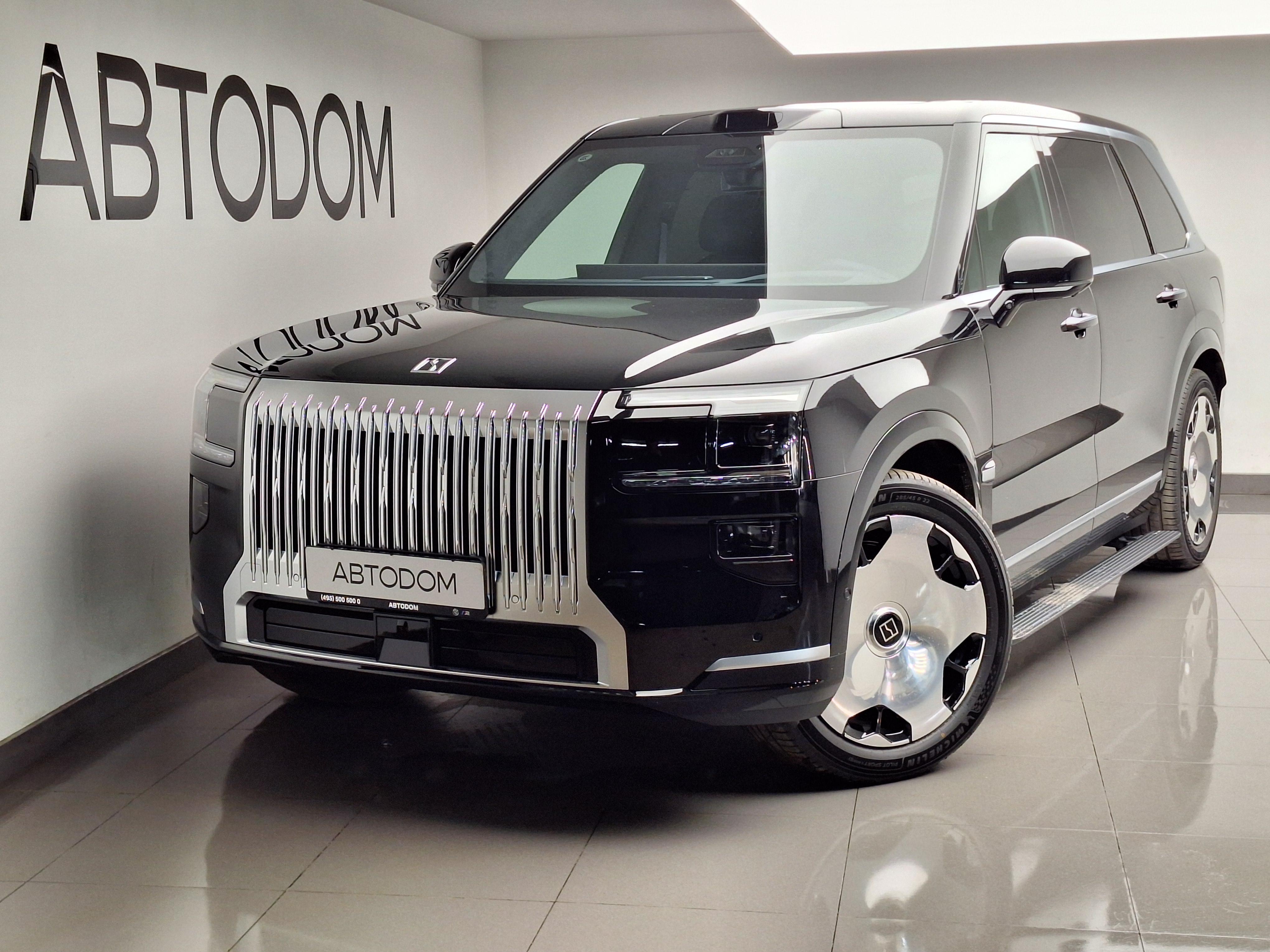 Автомобиль ZEEKR 9X I поколение 55 kWh 2.0hyb AT 4WD (898 л.с.) Base Чёрный 2025 