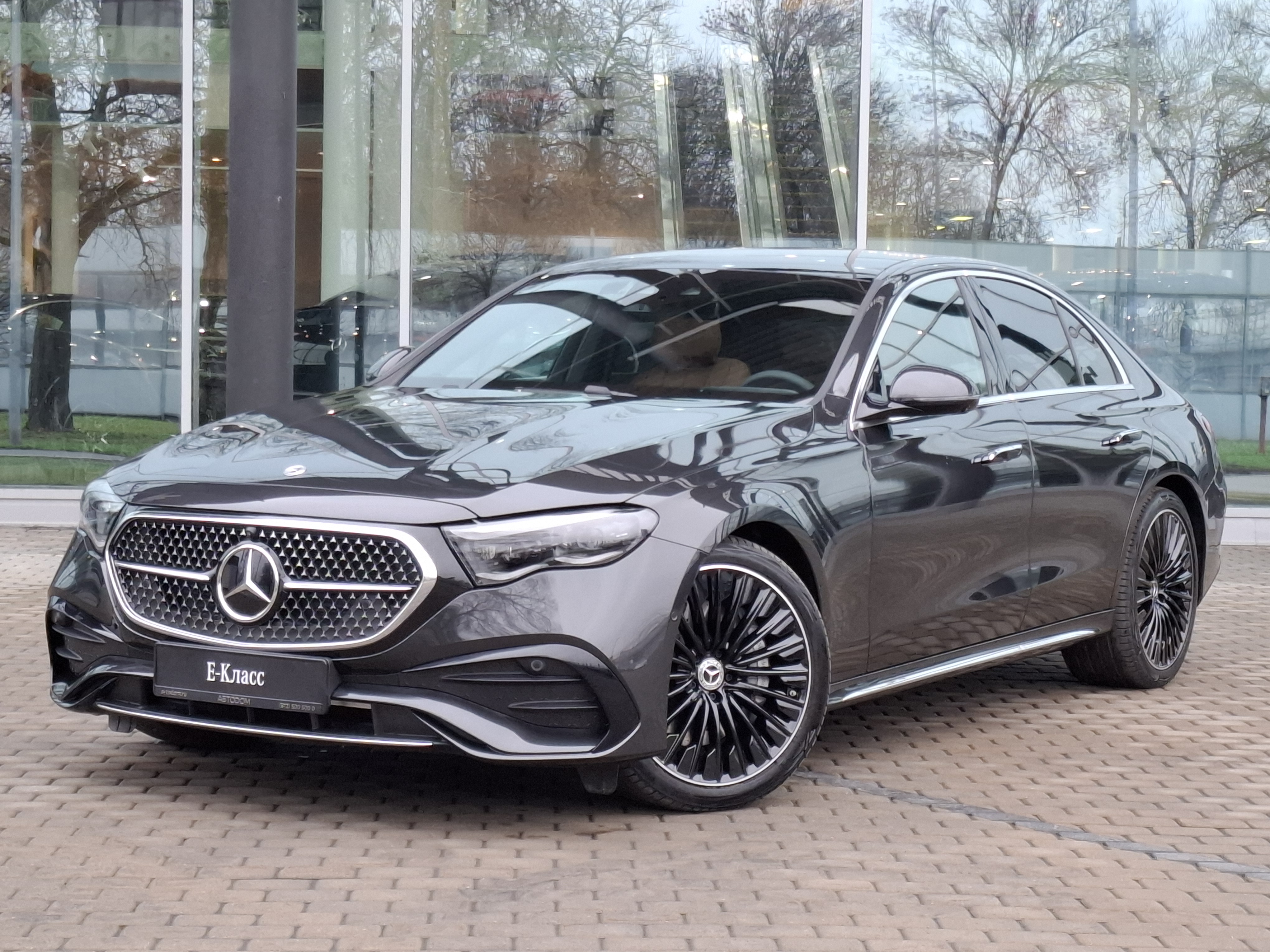 Автомобиль Mercedes-Benz E-Класс VI поколение (W214/S214) 2.0 AT 4Matic (258 л.с.) Base Серый 2025 