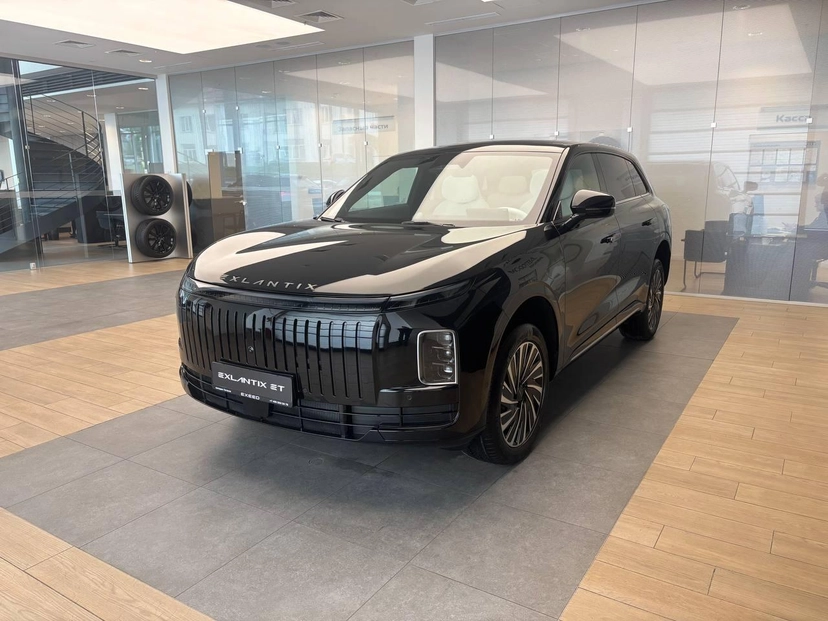 Автомобиль EXEED EXLANTIX ET I поколение 1.5hyb AT 4WD (469 л.с.) Top Чёрный 2025