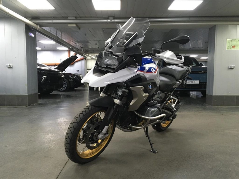 Мотоцикл BMW Motorrad R 1250 GS II поколение R 1250 GS Base Белый 2022 с пробегом 3 000 км