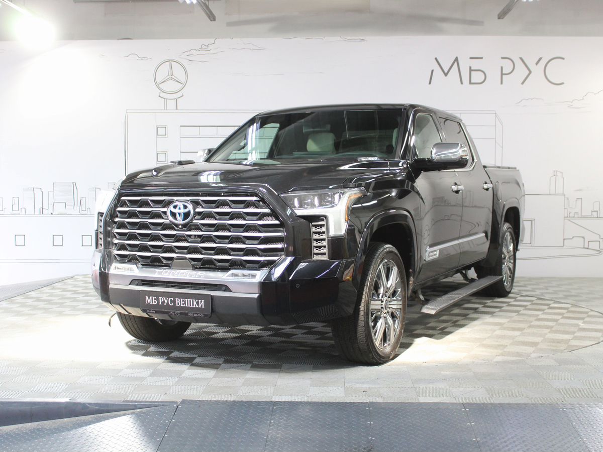 Toyota Tundra III поколение 3.4hyb AT 4WD (437 л.с.) Capstone Чёрный 2023 с пробегом 51 000 км