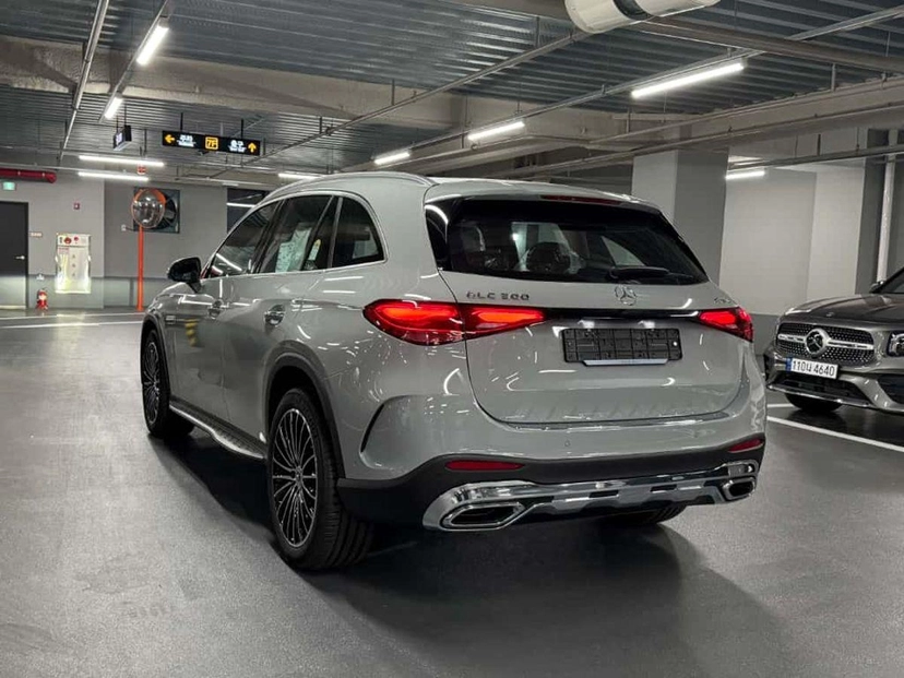 Автомобиль Mercedes-Benz GLC II поколение (X254) 2.0 AT 4Matic (258 л.с.) Base Серый 2025