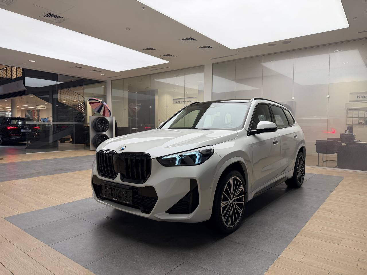 BMW X1 III поколение (U11) 2.0 AMT 4WD (204 л.с.) xDrive25Li Белый 2026 