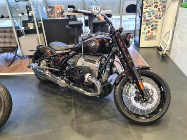 Мотоцикл BMW Motorrad R 18 I поколение R 18 Base Черный 2021 новый
