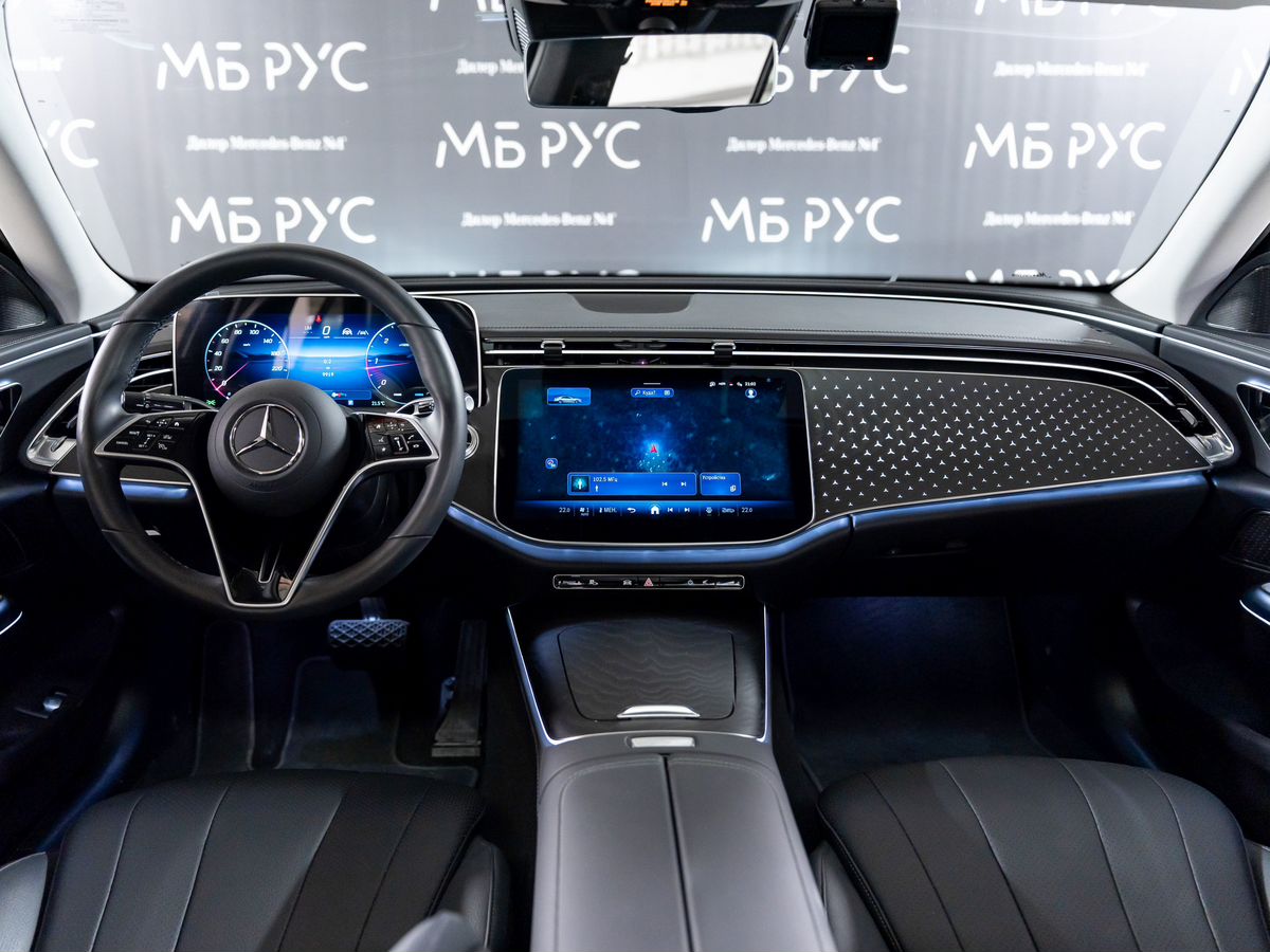 Автомобиль Mercedes-Benz E-Класс VI поколение (W214/S214) 2.0d AT 4Matic (197 л.с.) Base Чёрный 2024 с пробегом 11 200 км