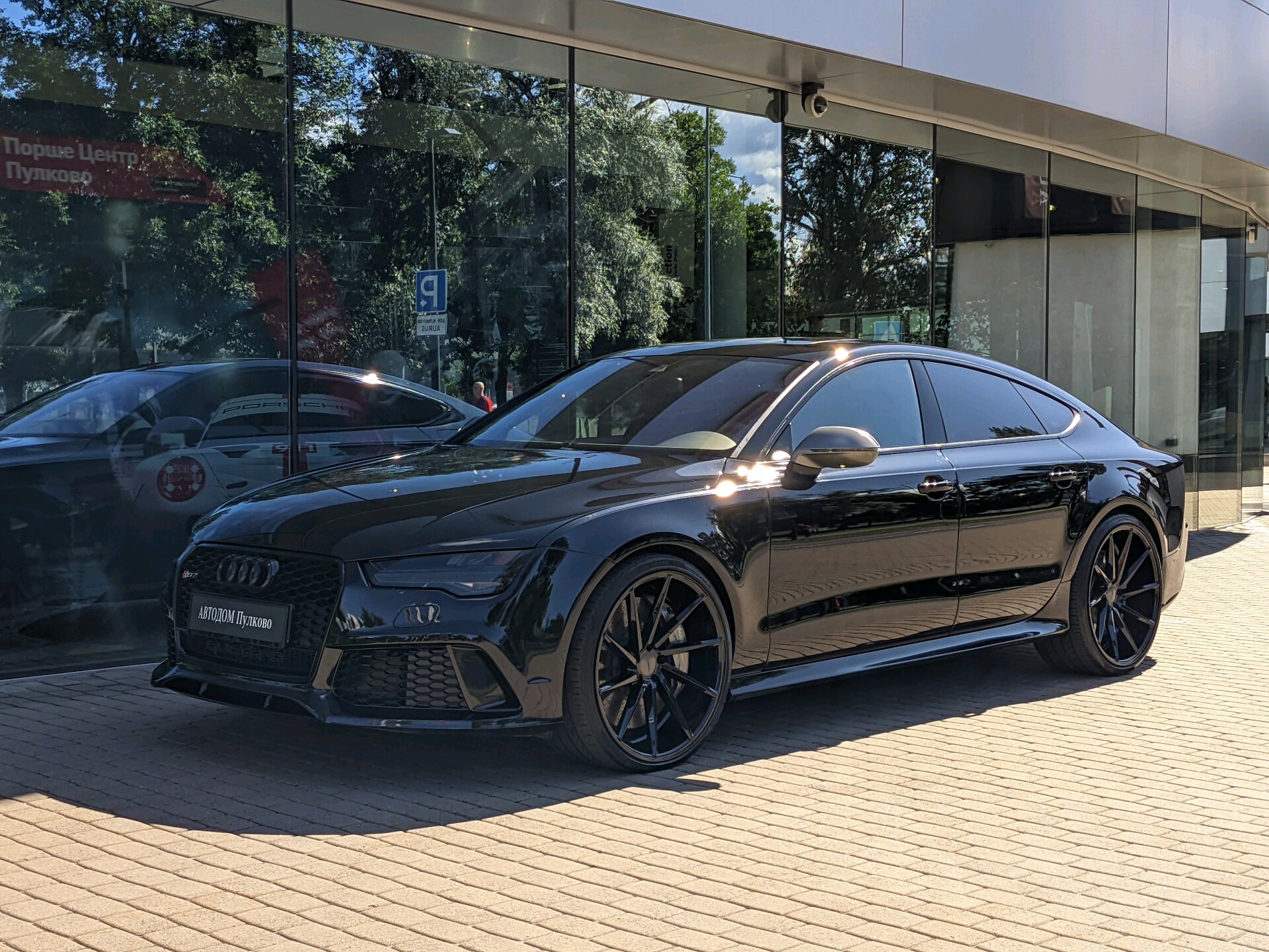 Автомобиль Audi RS 7 I (4G) [рестайлинг] 4.0 AT performance 4WD (605 л.с.) Performance Чёрный 2016 с пробегом 66 603 км