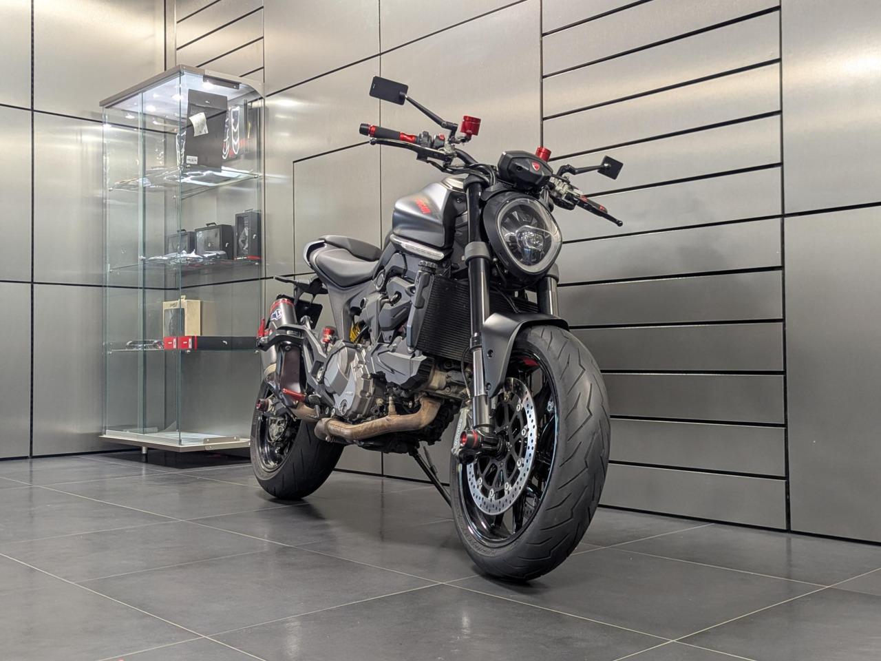 главное изображение транспортного средства