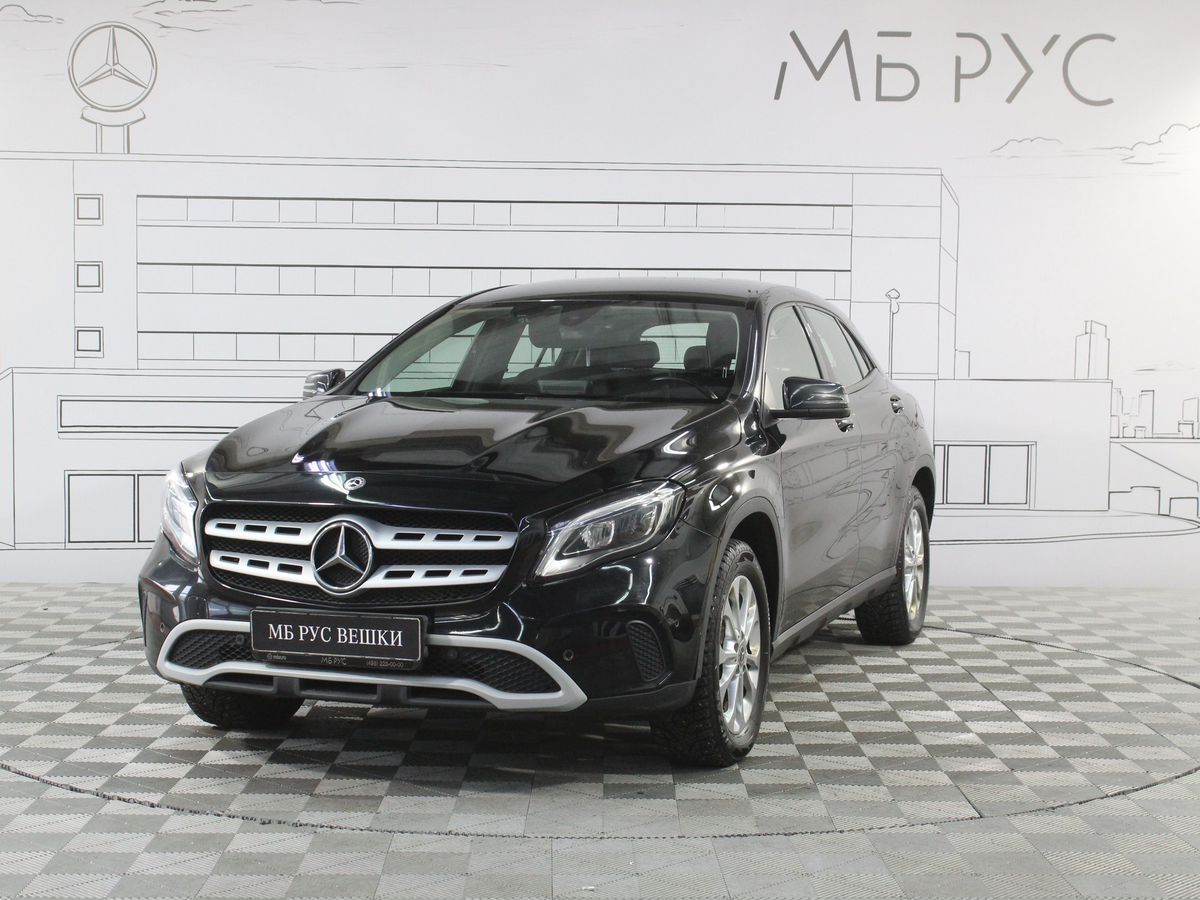 Автомобиль Mercedes-Benz GLA I (X156) [рестайлинг] 200 1.6 AMT (150 л.с.) Особая серия Чёрный 2017 с пробегом 200 350 км