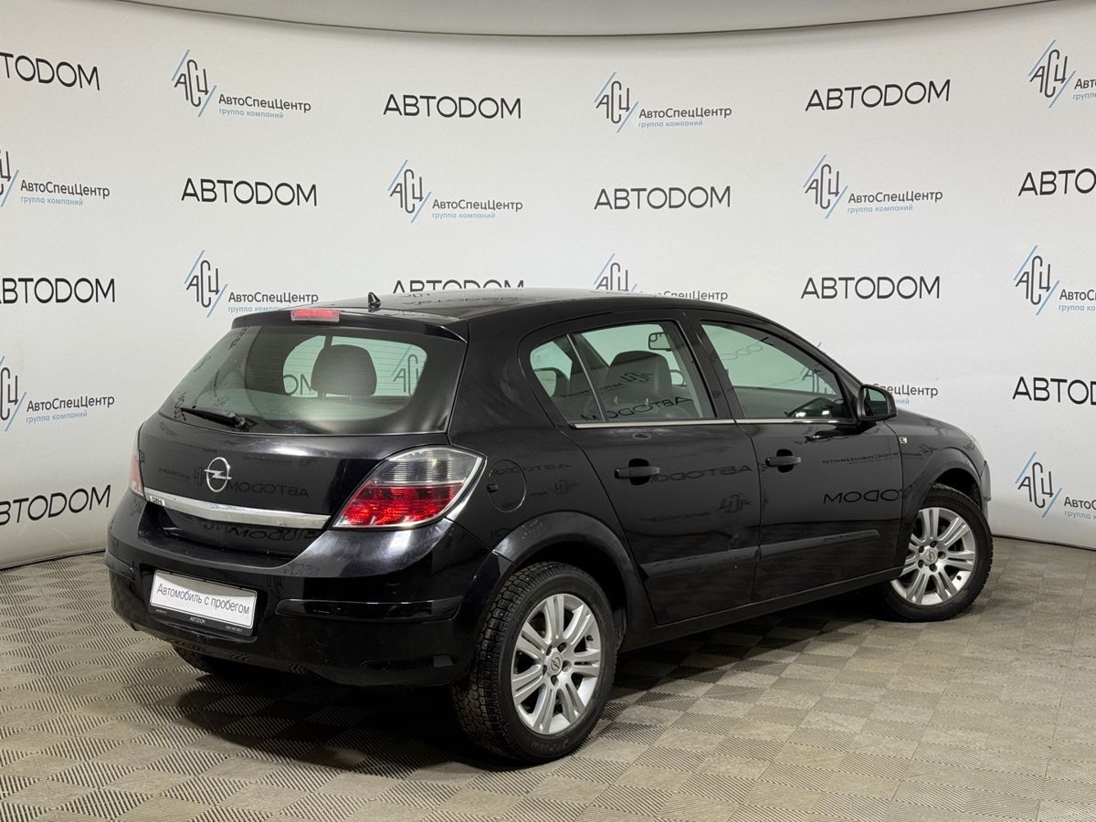 Автомобиль Opel Astra III (H) [рестайлинг] 1.6 AMT (115 л.с.) Base Чёрный 2010 с пробегом 117 370 км