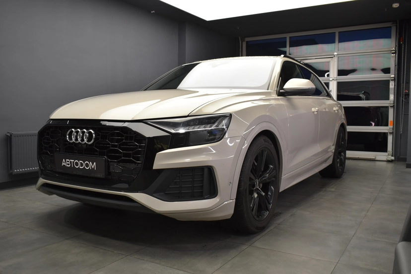 Автомобиль Audi Q8 I поколение (4M) 3.0d AT 4WD (249 л.с.) 45 TDI Коричневый 2021 с пробегом 111 829 км