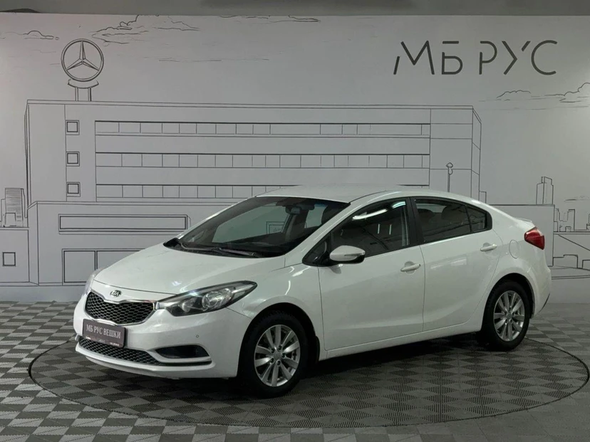 Автомобиль Kia Cerato III поколение 2.0 AT (150 л.с.) Prestige Белый 2014 с пробегом 191 000 км