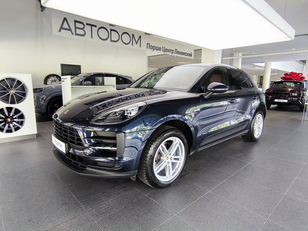 Porsche Macan I [рестайлинг] 2.0 AMT 4WD (252 л.с.) Base Синий 2020 с пробегом 50 097 км